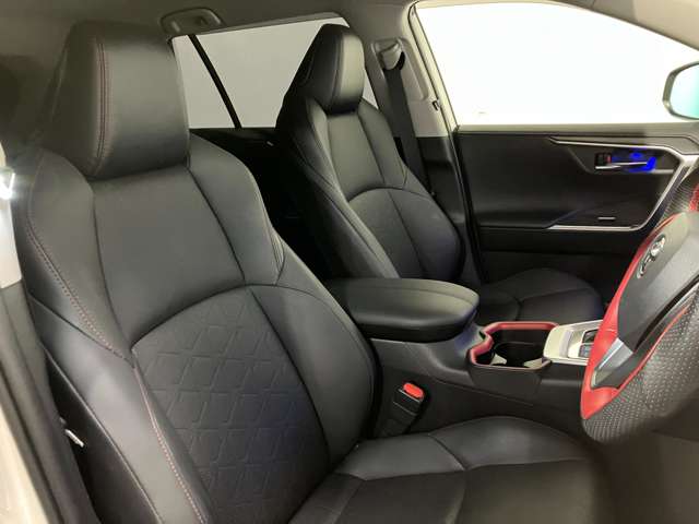 トヨタ ＲＡＶ４ ２．０ アドベンチャー オフロード パッケージ ４ＷＤ R3年 (北海道) 99