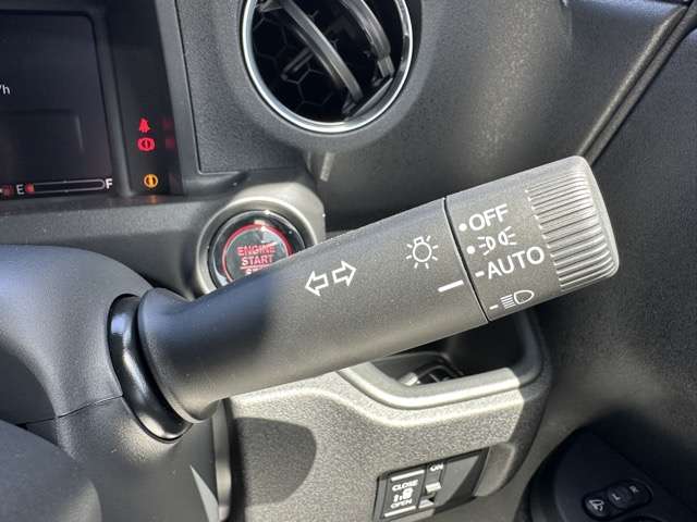 ホンダ Ｎ　ＢＯＸ カスタム ６６０ R7年 (東海) 99