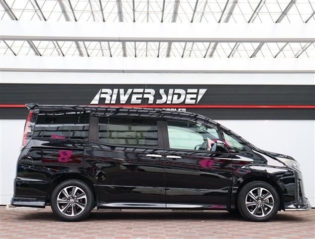 トヨタ ノア ２．０ ＳＩ ＷＸＢＩＩＩ R2年 (関東) 99