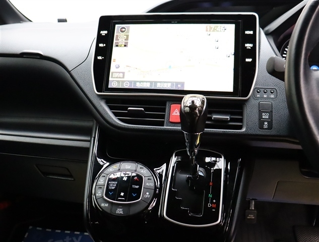 トヨタ ノア ２．０ ＳＩ ＷＸＢＩＩＩ R2年 (関東) 99