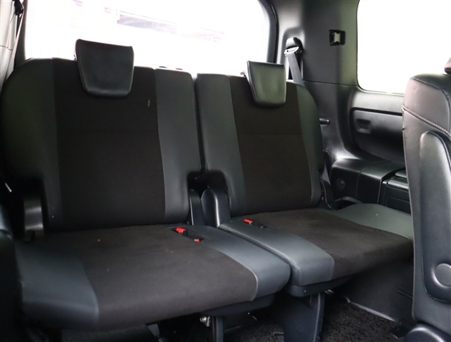 トヨタ ノア ２．０ ＳＩ ＷＸＢＩＩＩ R2年 (関東) 99