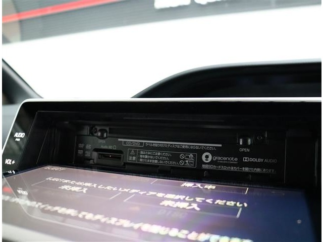 トヨタ ノア ２．０ ＳＩ ＷＸＢＩＩＩ R2年 (関東) 99