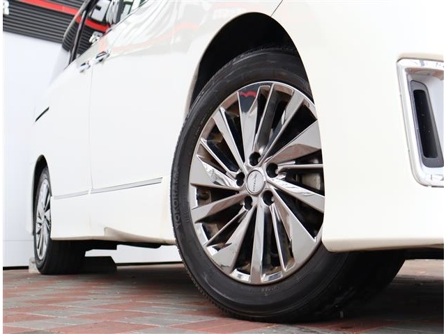 日産 エルグランド ３．５ ライダー ４ＷＤ R1年 (関東) 99