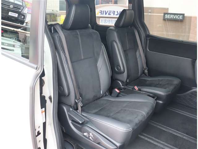 トヨタ ノア ２．０ ＳＩ Ｇ'Ｓ H28年 (関東) 99