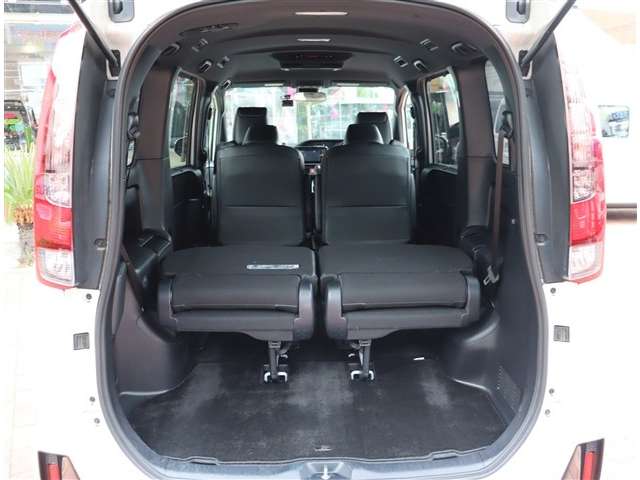 トヨタ ノア ２．０ ＳＩ Ｇ'Ｓ H28年 (関東) 99