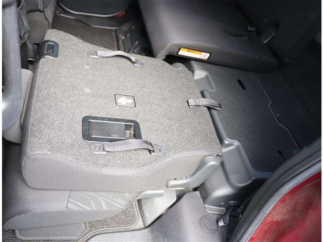 トヨタ タンク １．０ カスタム Ｇ－Ｔ H29年 (関東) 99