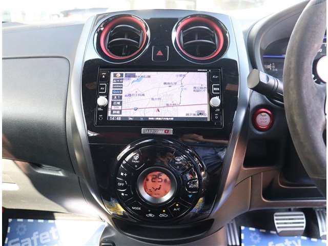 日産 ノート １．２ Ｅ－ＰＯＷＥＲ ＮＩＳＭＯ H29年 (関東) 99