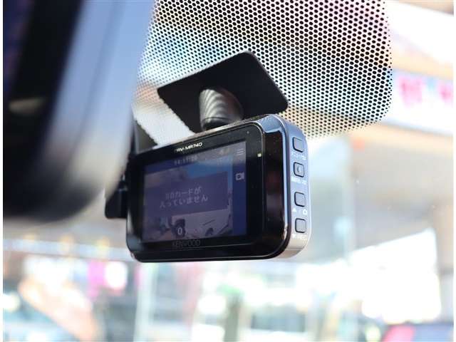 日産 ノート １．２ Ｅ－ＰＯＷＥＲ ＮＩＳＭＯ H29年 (関東) 99