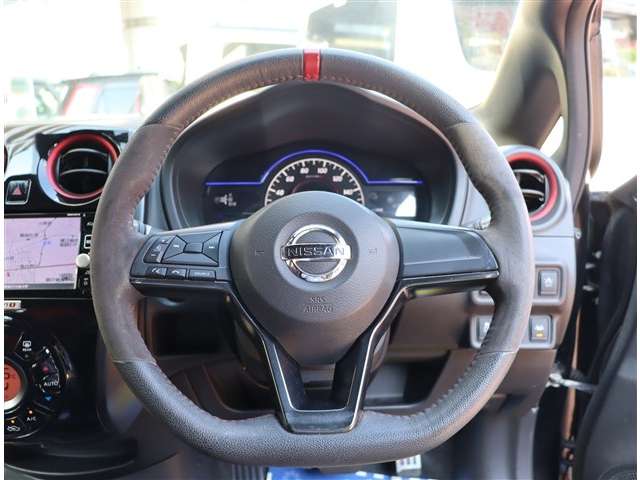 日産 ノート １．２ Ｅ－ＰＯＷＥＲ ＮＩＳＭＯ H29年 (関東) 99