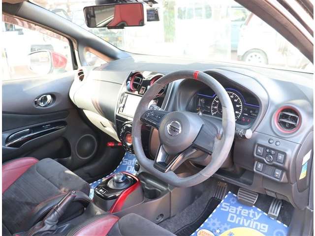 日産 ノート １．２ Ｅ－ＰＯＷＥＲ ＮＩＳＭＯ H29年 (関東) 99