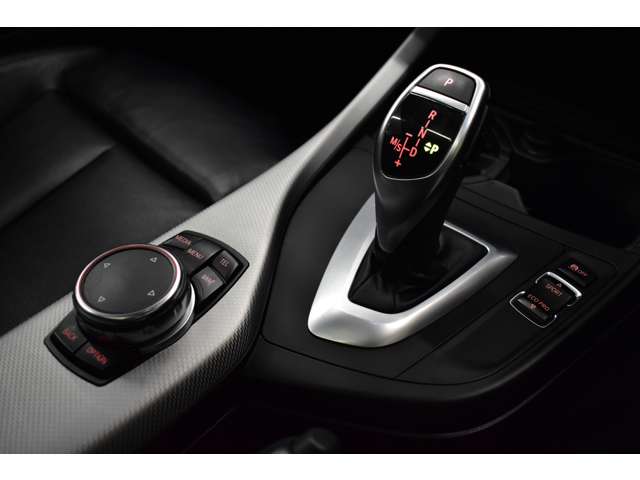 ＢＭＷ ２シリーズ Ｍ２３５Ｉ H27年 (関東) 99