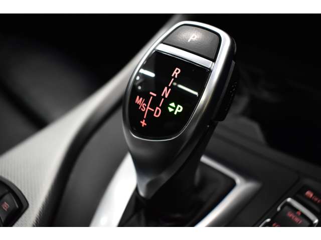 ＢＭＷ ２シリーズ Ｍ２３５Ｉ H27年 (関東) 99