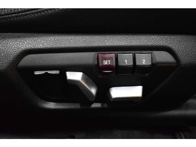 ＢＭＷ ２シリーズ Ｍ２３５Ｉ H27年 (関東) 99