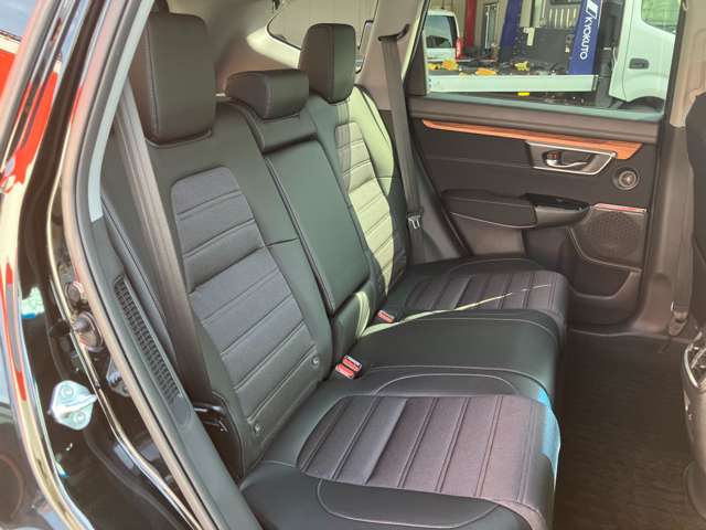 ホンダ ＣＲ－Ｖ ２．０ Ｅ：ＨＥＶ ＥＸ R4年 (東海) 99