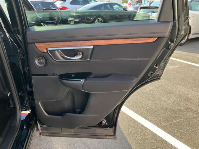 ホンダ ＣＲ－Ｖ ２．０ Ｅ：ＨＥＶ ＥＸ R4年 (東海) 99