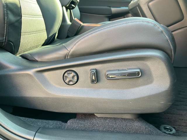 ホンダ ＣＲ－Ｖ ２．０ Ｅ：ＨＥＶ ＥＸ R4年 (東海) 99