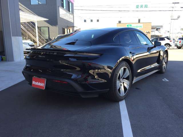 ポルシェ タイカン パフォーマンスバッテリー プラス ４＋１シート R4年 (東海) 99