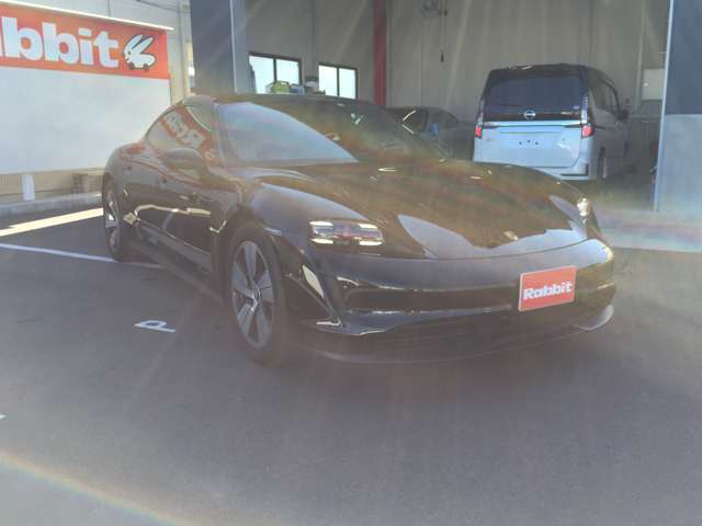 ポルシェ タイカン パフォーマンスバッテリー プラス ４＋１シート R4年 (東海) 99