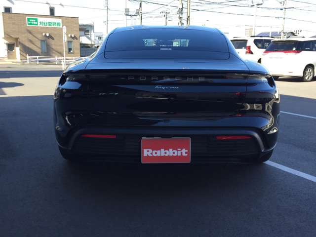 ポルシェ タイカン パフォーマンスバッテリー プラス ４＋１シート R4年 (東海) 99