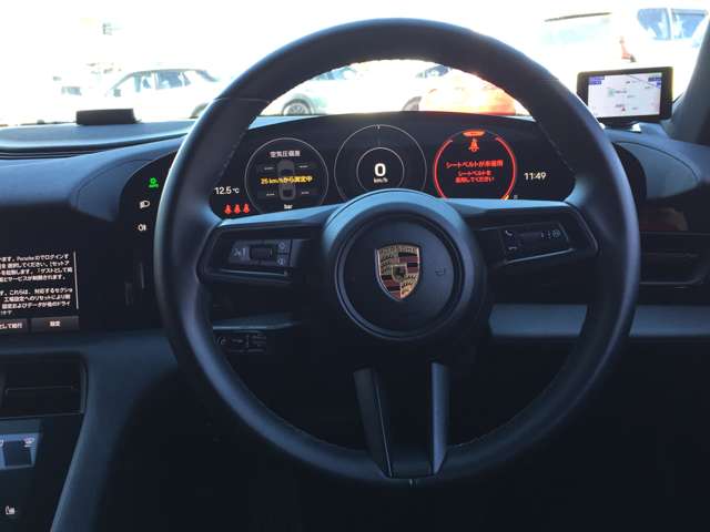 ポルシェ タイカン パフォーマンスバッテリー プラス ４＋１シート R4年 (東海) 99