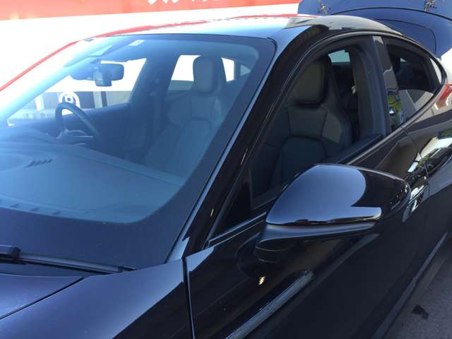 ポルシェ タイカン パフォーマンスバッテリー プラス ４＋１シート R4年 (東海) 99