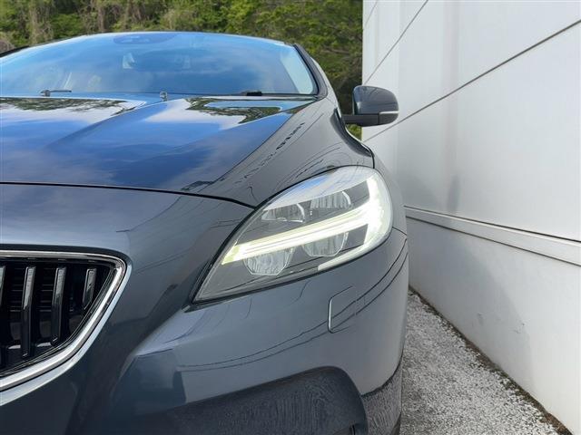 ボルボ Ｖ４０ Ｔ３　タックエディション R2年 (東北) 99