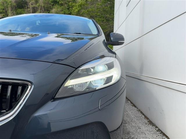 ボルボ Ｖ４０ Ｔ３　タックエディション R2年 (東北) 99