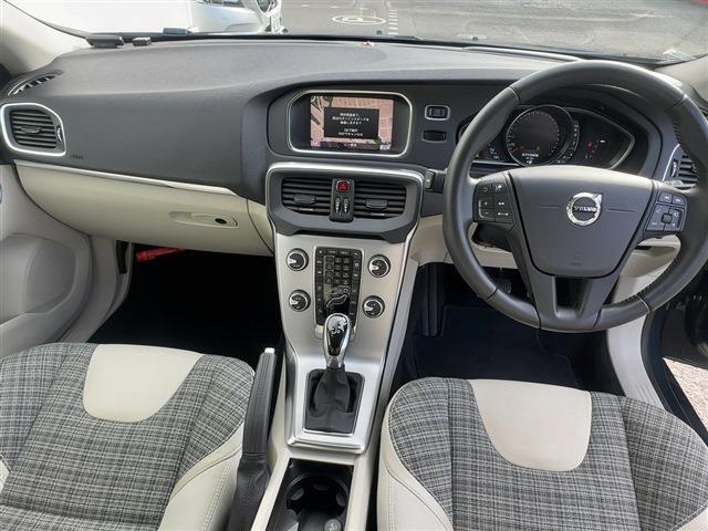 ボルボ Ｖ４０ Ｔ３　タックエディション R2年 (東北) 99