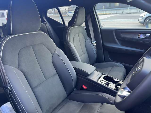 ボルボ ＸＣ４０ ウルトラ Ｂ４ ＡＷＤ ダーク エディション ４ＷＤ R6年 (東北) 99