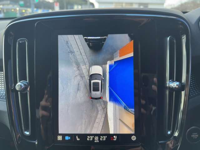 ボルボ ＸＣ４０ ウルトラ Ｂ４ ＡＷＤ ダーク エディション ４ＷＤ R6年 (東北) 99