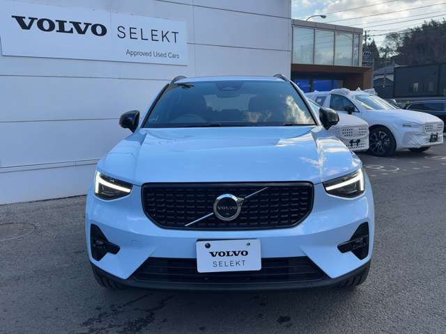 ボルボ ＸＣ４０ ウルトラ Ｂ４ ＡＷＤ ダーク エディション ４ＷＤ R6年 (東北) 99