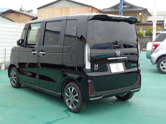 ホンダ Ｎ　ＢＯＸ カスタム ６６０ R7年 () 99