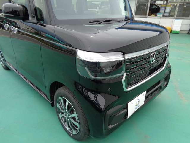 ホンダ Ｎ　ＢＯＸ カスタム ６６０ R7年 () 99