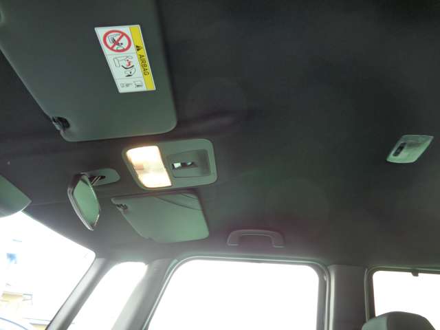 ホンダ Ｎ　ＢＯＸ カスタム ６６０ R7年 () 99