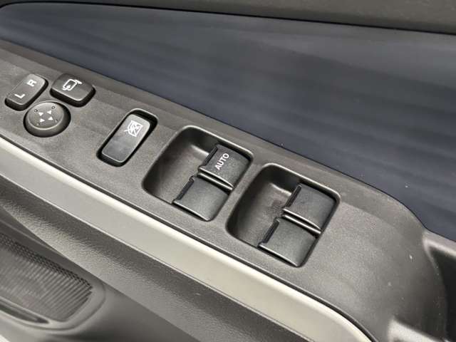 スズキ ソリオ １．２ ハイブリッド ＭＺ R6年 (中国) 99