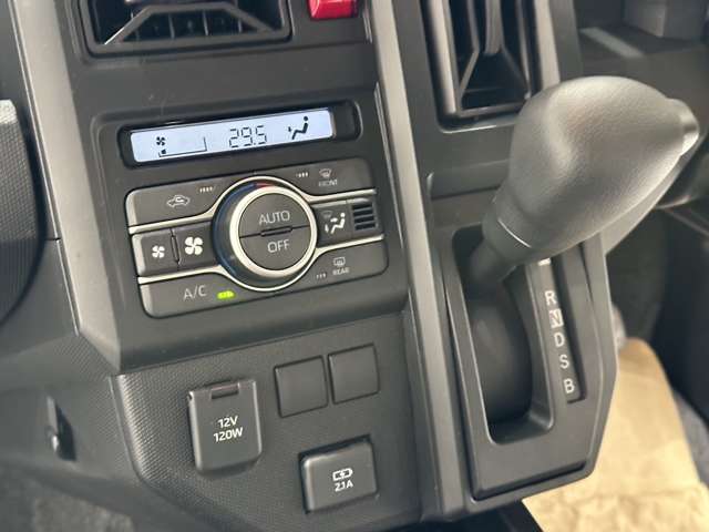 ダイハツ タフト ６６０ Ｘ R6年 (中国) 99