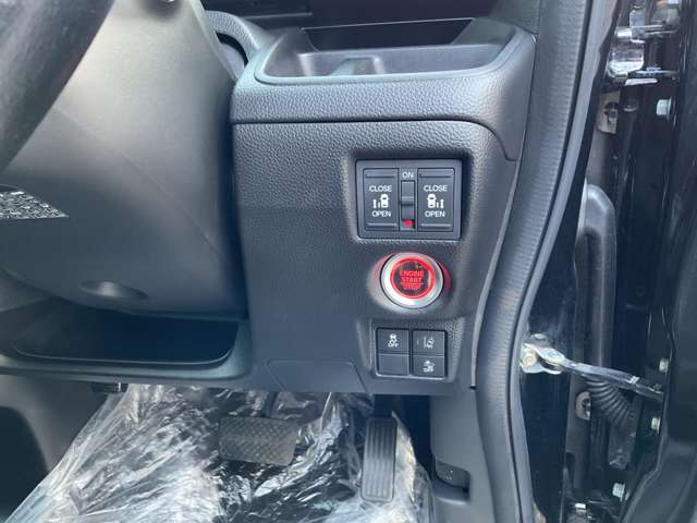 ホンダ Ｎ　ＢＯＸ カスタム ６６０ Ｇ ＥＸ ターボ ホンダセンシング ４ＷＤ H30年 (東北) 99