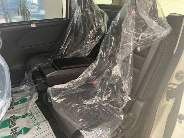 日産 セレナ ２．０ ハイウェイスター ４ＷＤ H28年 (北海道) 99