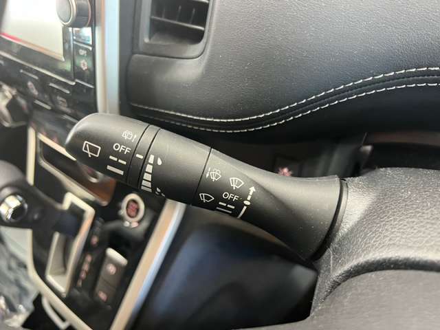 日産 セレナ ２．０ ハイウェイスター ４ＷＤ H28年 (北海道) 99