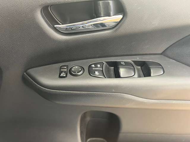 日産 セレナ ２．０ ハイウェイスター ４ＷＤ H28年 (北海道) 99