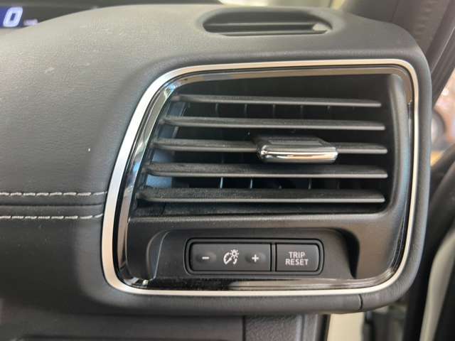 日産 セレナ ２．０ ハイウェイスター ４ＷＤ H28年 (北海道) 99