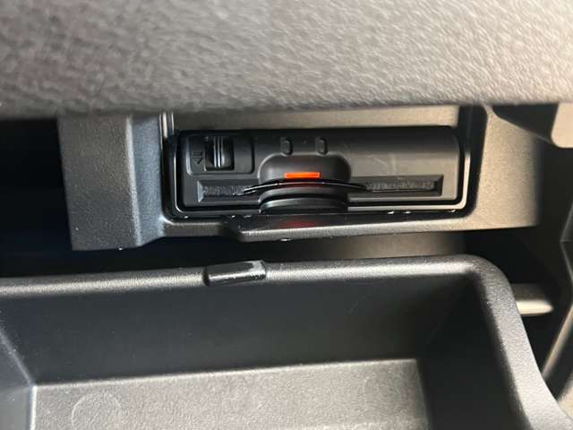 日産 セレナ ２．０ ハイウェイスター ４ＷＤ H28年 (北海道) 99