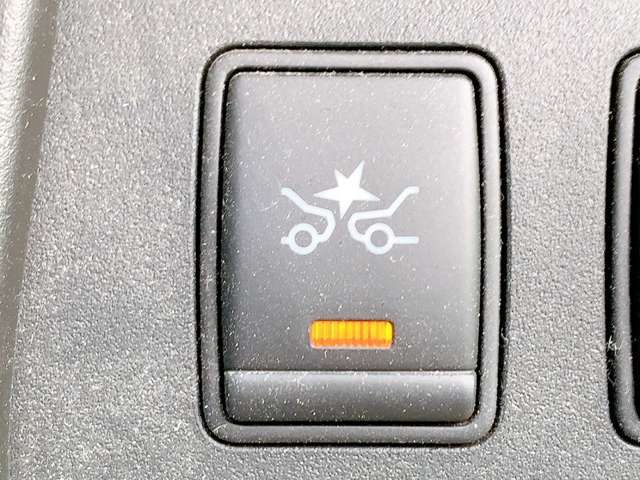 日産 セレナ ２．０ ハイウェイスター Ｖセレクション＋ＳＡＦＥＴＹ Ｓ－ＨＹＢＲＩＤ アドバンストセーフティ ＰＫＧ H26年 (九州・沖縄) 99