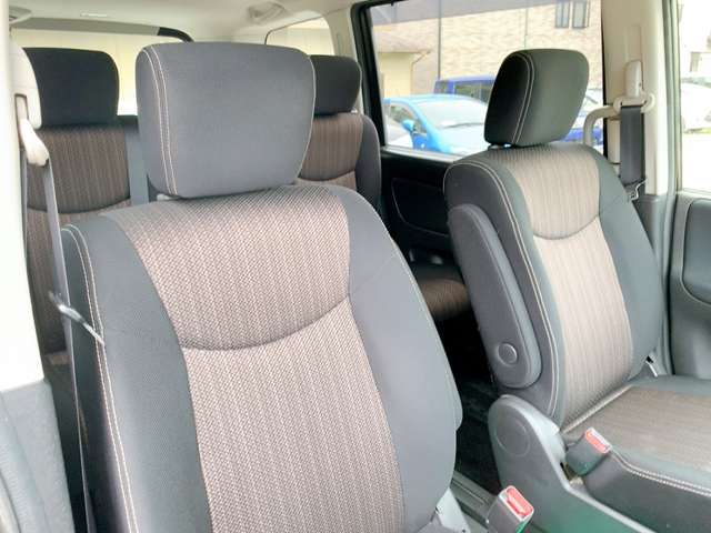 日産 セレナ ２．０ ハイウェイスター Ｖセレクション＋ＳＡＦＥＴＹ Ｓ－ＨＹＢＲＩＤ アドバンストセーフティ ＰＫＧ H26年 (九州・沖縄) 99