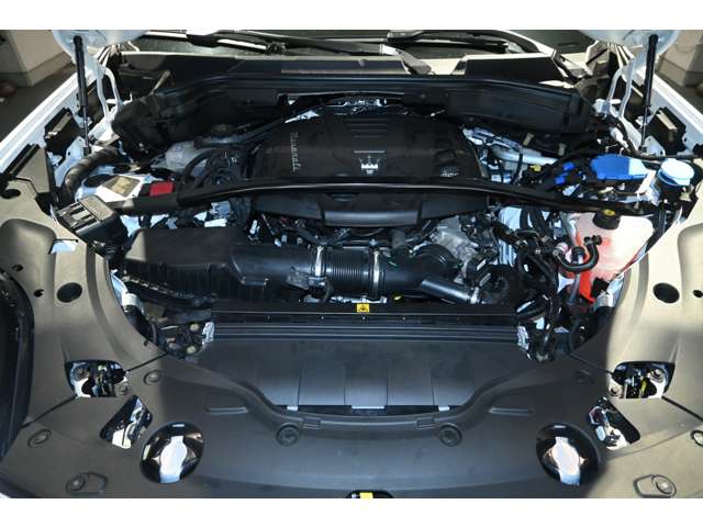 マセラティ グレカーレ ＧＴ ４ＷＤ R5年 (関東) 99