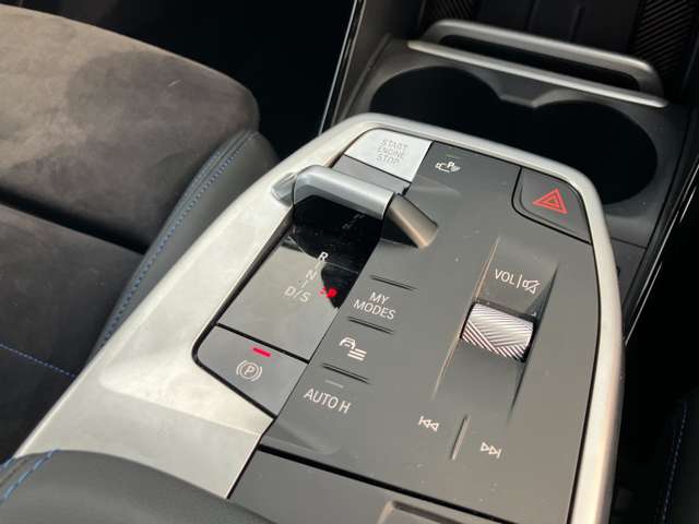 ＢＭＷ ２シリーズアクティブツアラー ２１８Ｉ Ｍスポーツ ＤＣＴ R6年 (近畿) 99