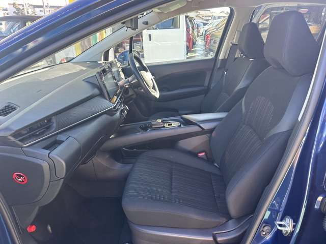 日産 ノート １．２ Ｘ R6年 (東海) 99