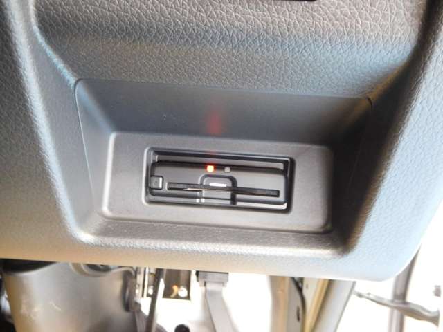 日産 ＮＶ３５０キャラバン ２．０ プレミアムＧＸ ロングボディ R6年 () 99