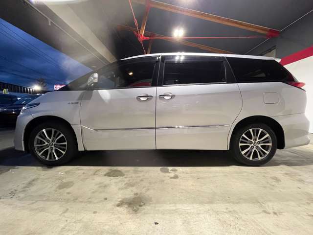 トヨタ エスティマ　ハイブリッド ２．４ アエラス ４ＷＤ H29年 (東北) 99