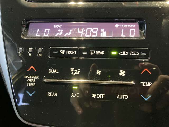 トヨタ エスティマ　ハイブリッド ２．４ アエラス ４ＷＤ H29年 (東北) 99